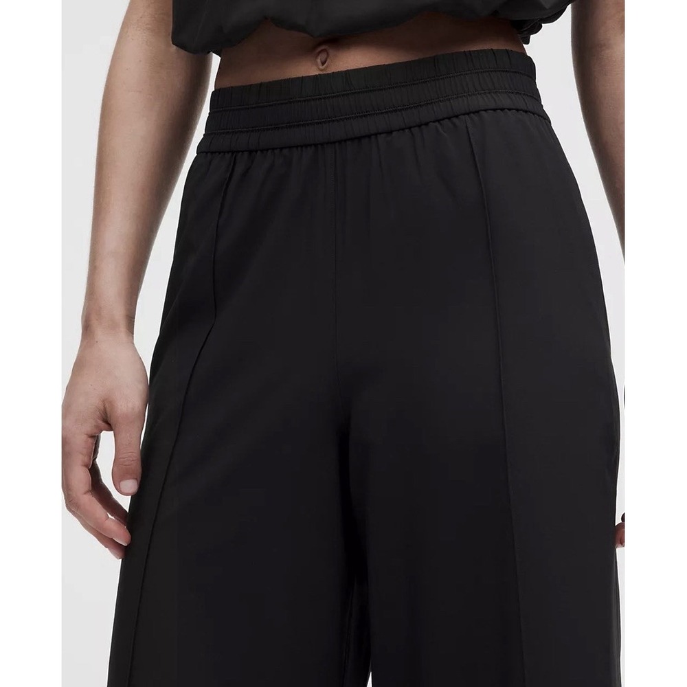 Lululemon Breezily Mid-Rise Cropped Pant Black NWT Wide Leg Size S Athleisure - Picture 7 of 9